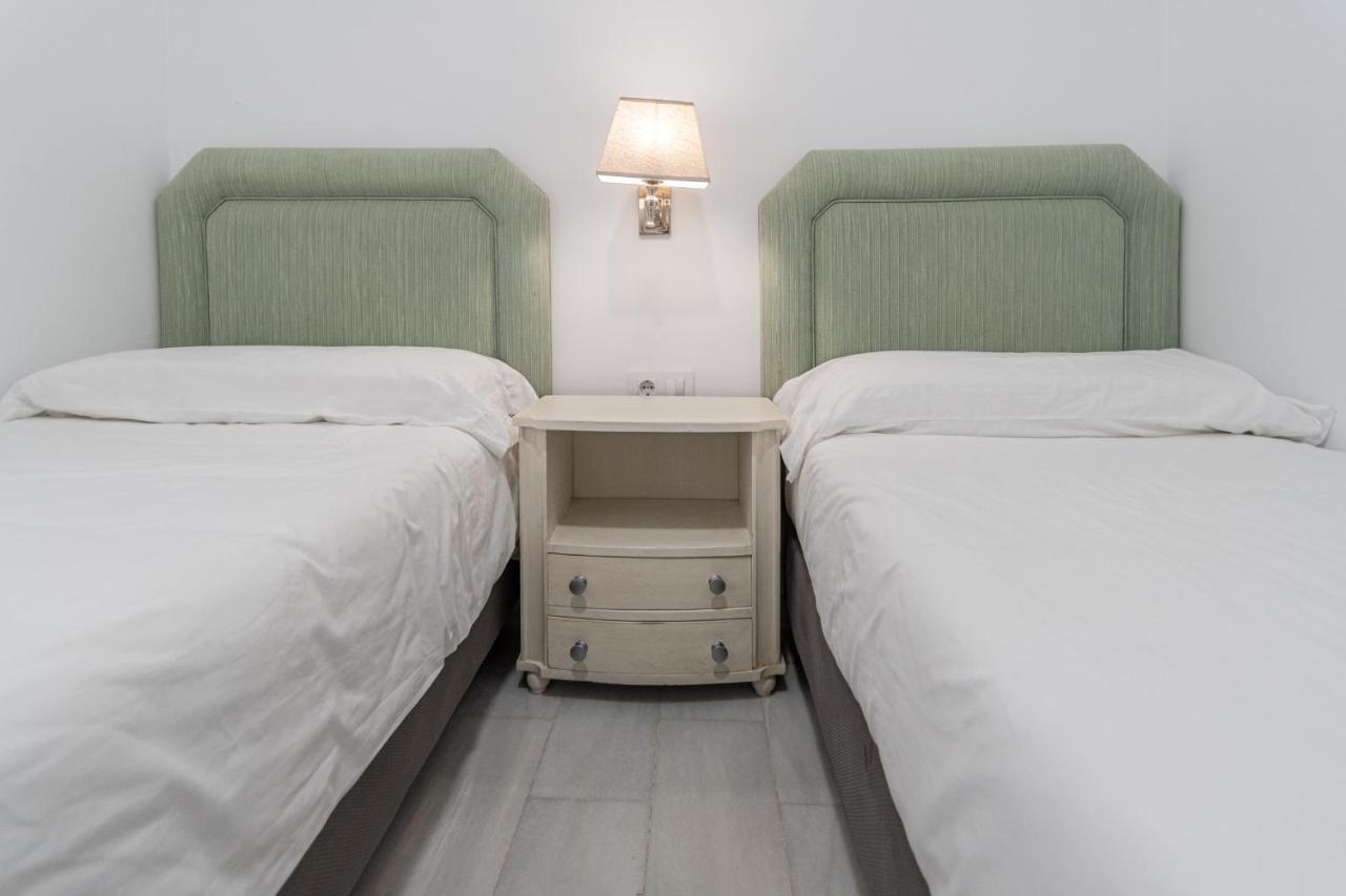 Apartamento El Parador Del Boticario Cadiz Luaran gambar